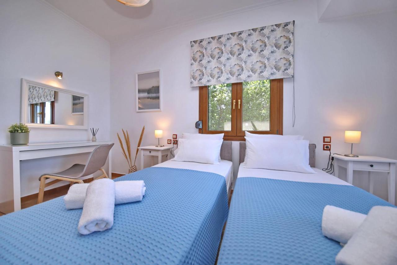 Villa Margini, Aegean Views , Pool Villa, Skopelos Buitenkant foto
