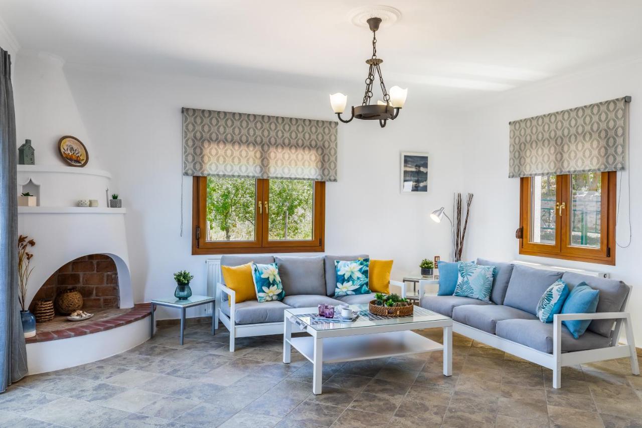 Villa Margini, Aegean Views , Pool Villa, Skopelos Buitenkant foto